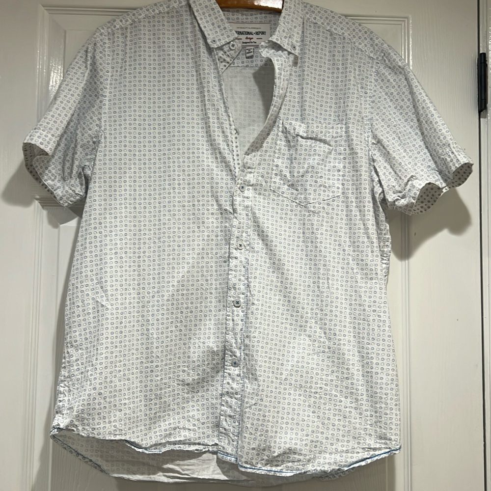 Button down shirt - Picture 1 of 2